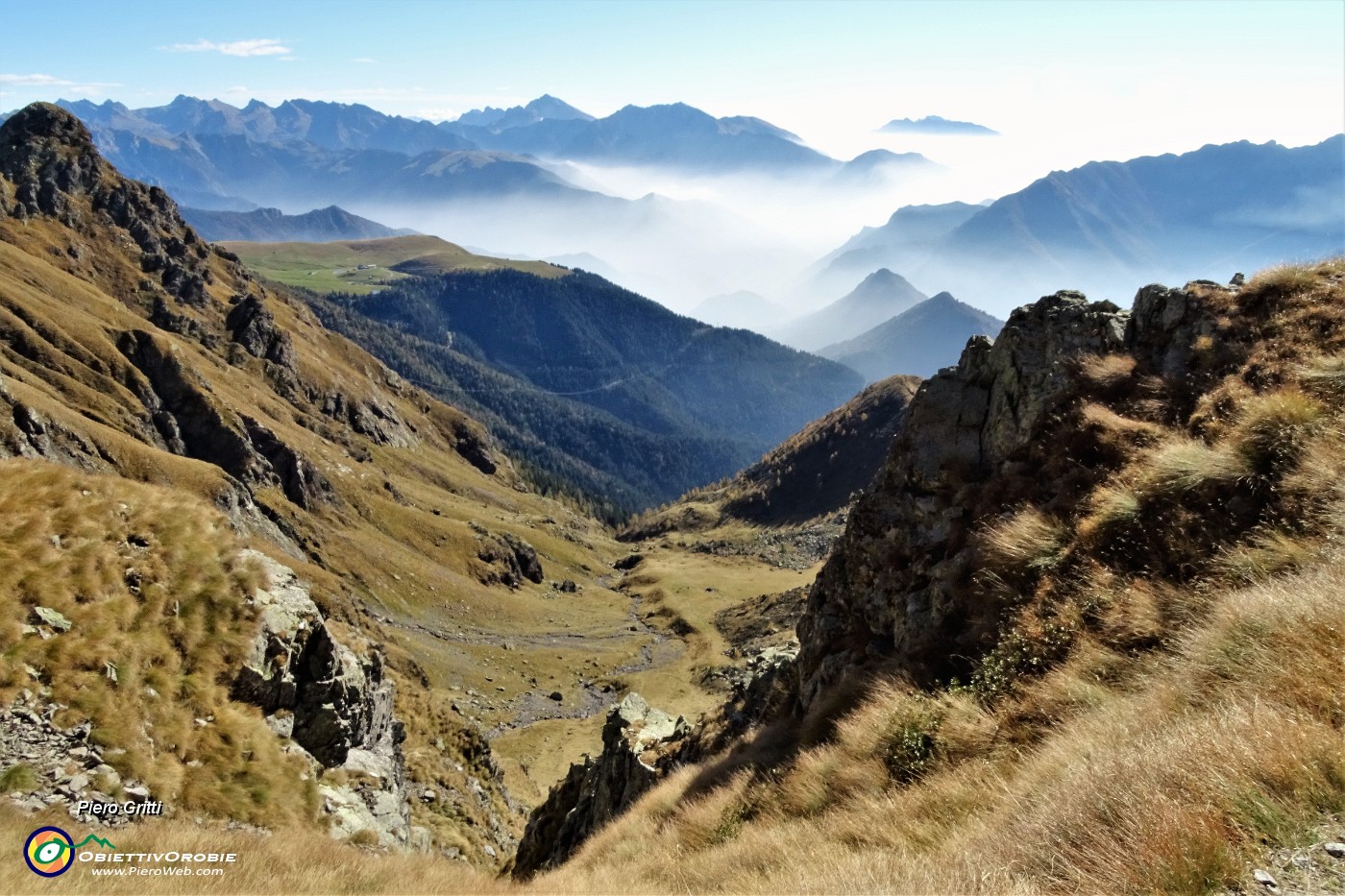 46 Sguardo sulla Valle Pianella salita  .JPG